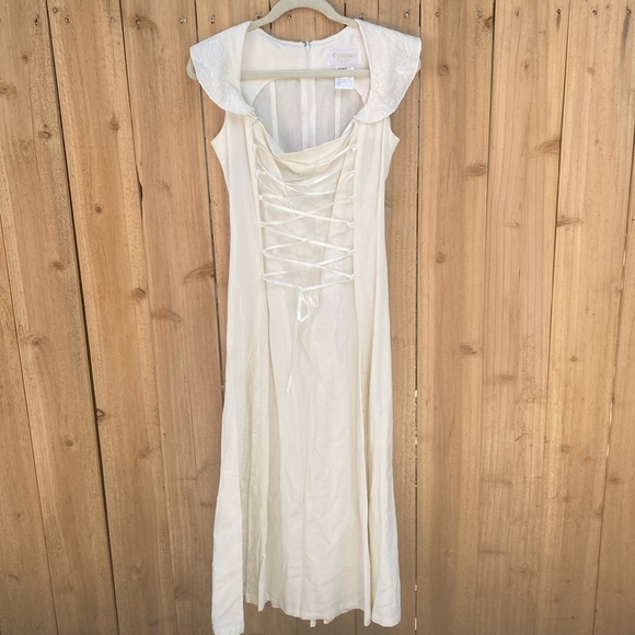 Excalibur Dresses & Skirts - Women Ivory Milkmaid Linen Dress Small Corset Waist Embroider RenFaire Edwardian